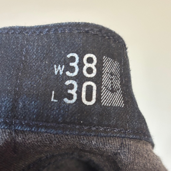 Nautica Men's very dark wash blue Jeans 38W 30L like new condition - Picture 10 of 12